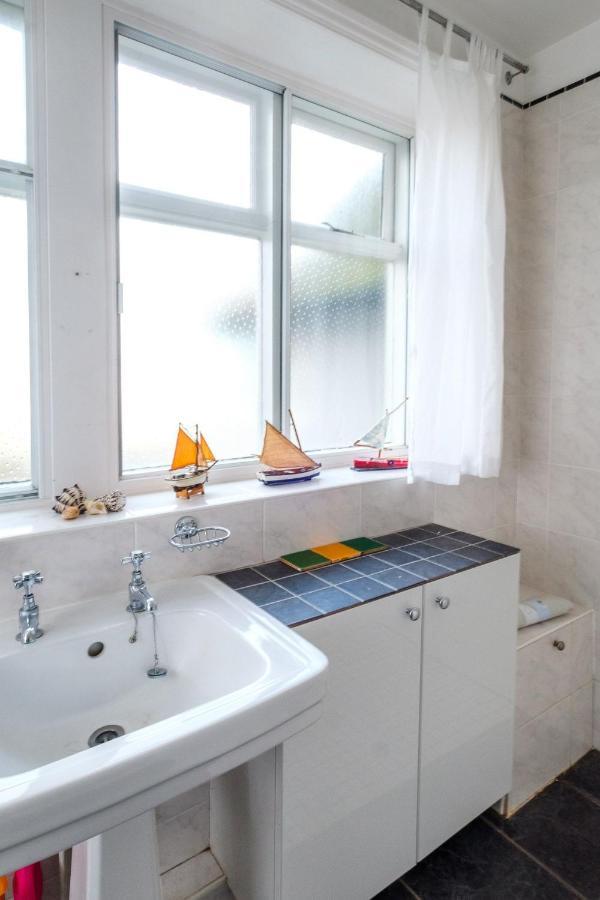 Beach House - Aldeburgh Coastal Cottages Экстерьер фото